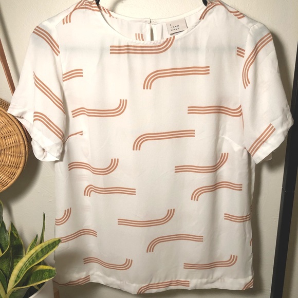 A New Day - Boxy Chiffon Blouse w Modern Print - Picture 1 of 3